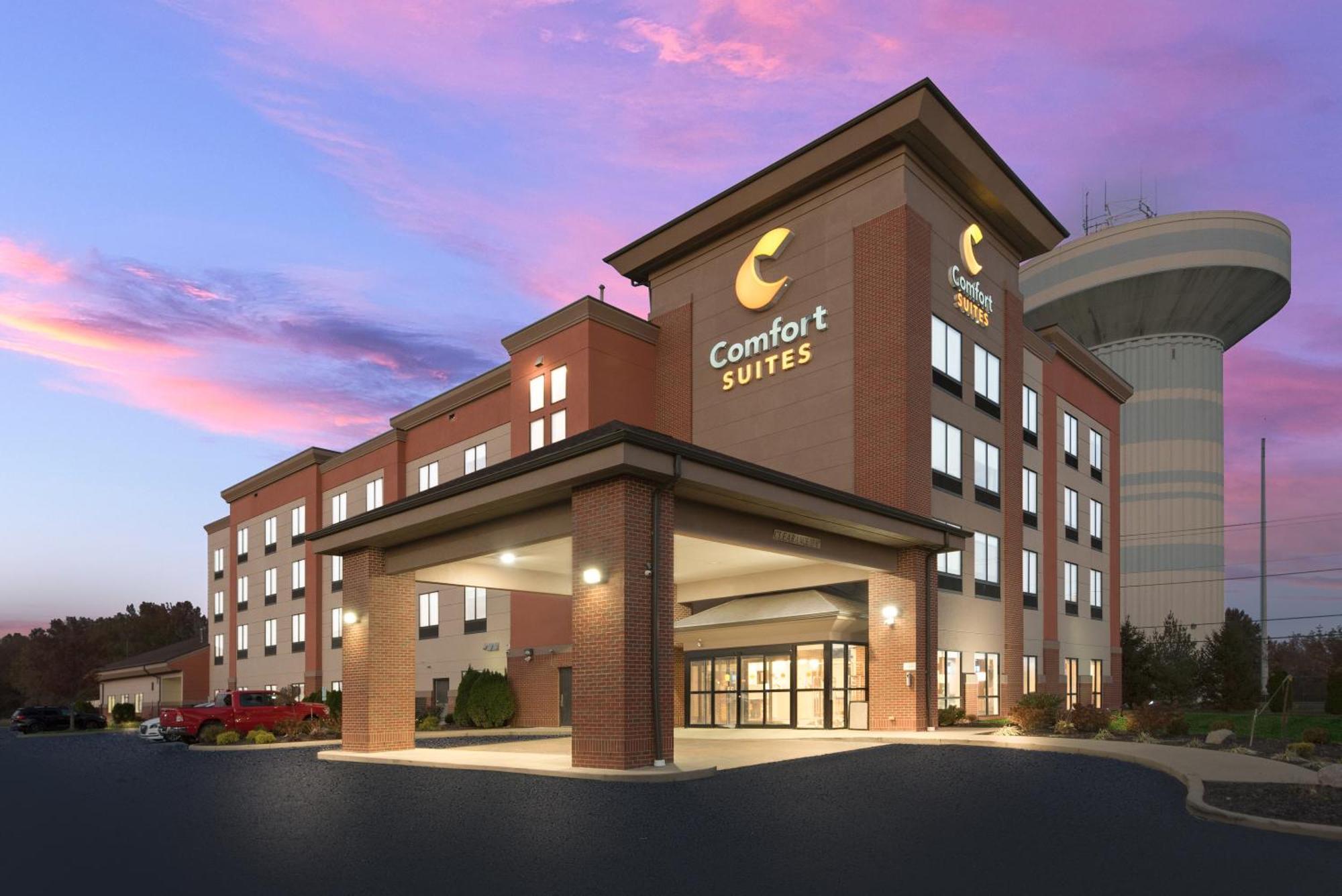 Comfort Suites Columbus East Broad Exterior photo